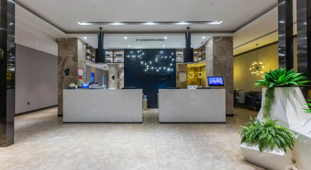 Echarm Hotel (Wuhan Jianghan Road Pedestrian Street), Забронировать Отель Отели в центре Уханя с завтраком, отели в центре Уханя с завтраком