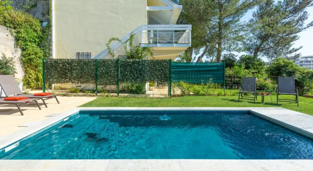 Коттедж House in Estoril
