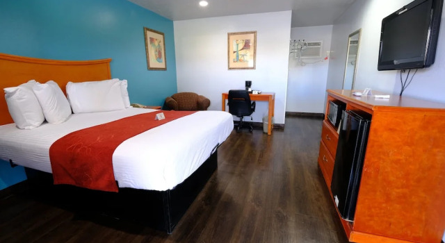 Двухместный люкс M Star Hotel Searcy