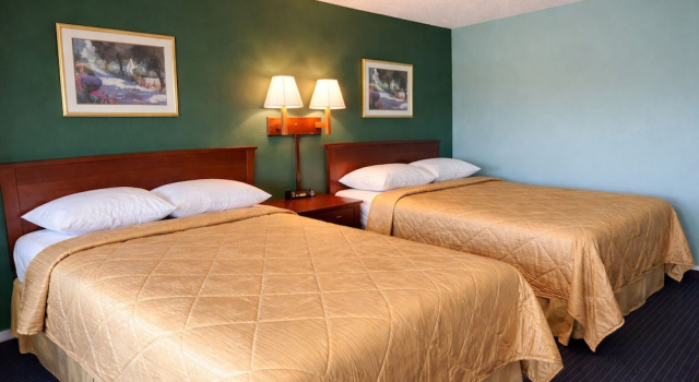 Четырёхместный номер Superior Americas Best Inn - Savannah I-95