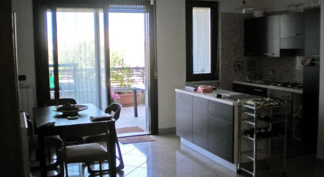 Casa Vacanze Montesilvano, Varaa Huoneisto Montesilvano Rooma