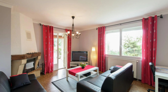 Relaxing Retreat in Bathernay, Rezerwuj Hotel Bathernay Drôme
