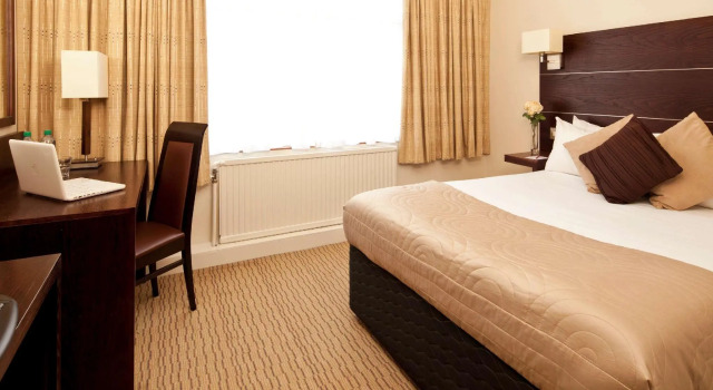 Двухместный номер Classic Mercure Bradford, Bankfield Hotel