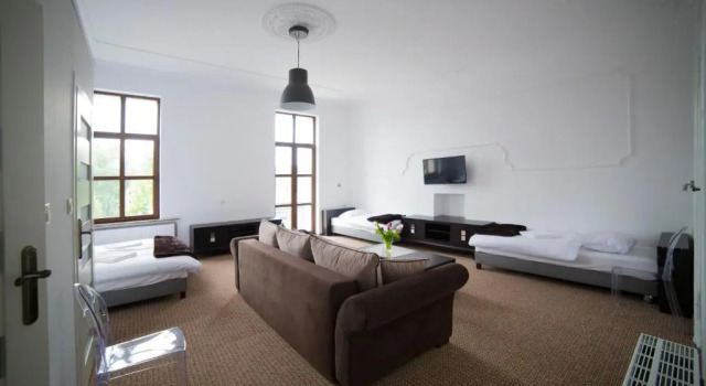 Четырёхместный номер Standard OperaHostel