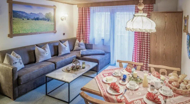 Апартаменты с 2 комнатами Gästehaus Elfriede inklusive Sommerbergbahnticket