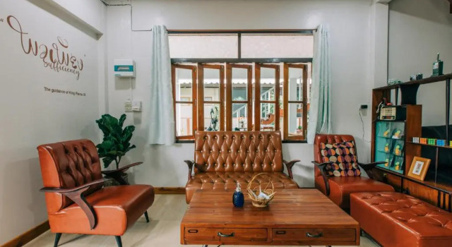 Banya BnB ที่พักบ้านย่าบีแอนด์บี เมืองประจวบฯ, Забронировать Отель «постель и завтрак» Прачуапкхирикхан провинция Прачуапкхирикхан