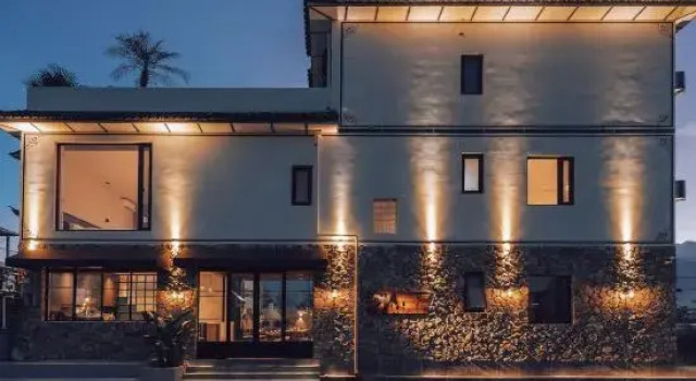 MIYE Luxury Wilderness Designer Resort (Longkan Wharf Branch) in Dali, Boek Resort Hotels in Dali met parkeren, Parkeren