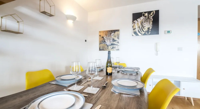 Апартаменты с 3 комнатами Marina View - 3 Bedroom - Milford Haven