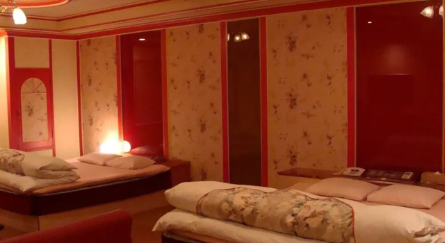 Четырёхместный семейный номер Standard Hotel Alten