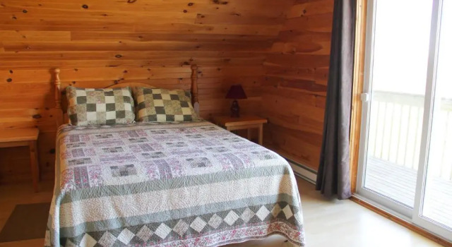Коттедж Executive Swept Away Cottages