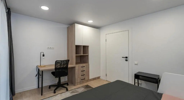 Апартаменты RIVERFRONT 2BD Old Town Apartment by Hostlovers