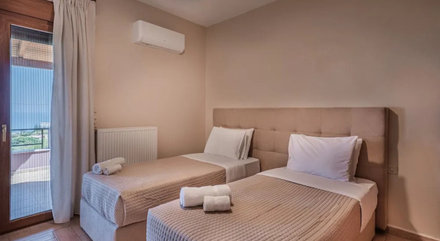 Villa Aris: A Serene Experience, 3BRs, Pool & Bbq, Забронировать Вилла Скалета Центральный Крит