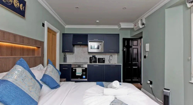Апартаменты Imperial York Street Apartments