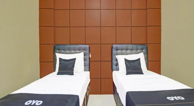 Deluxe Twin room Collection O 91666 Meyli Guesthouse