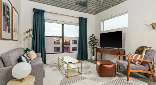 Апартаменты Executive Lodgeur Midtown, Houston - close to Downtown & Texas Medical Center
