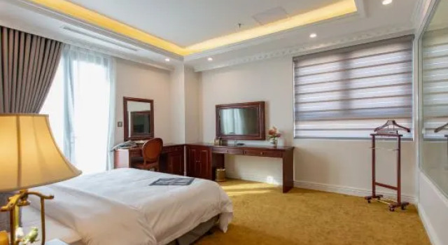 Люкс THE SHINE HOTEL
