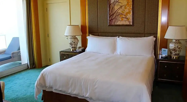 Двухместный номер Premium Four Seasons Hotel Beirut