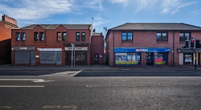 The Douglas, Book Lejlighed Uddingston Lanarkshire