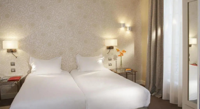 Четырёхместный номер Standard Hôtel Londres et New York - Teritoria