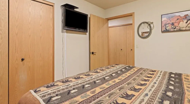 Коттедж Summit View 5 4 Bedroom Home