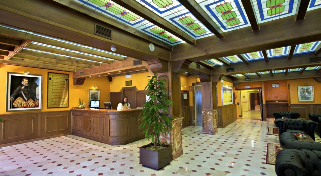 Hotel Agora Juan de Austria