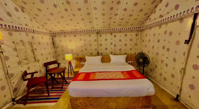 Тент Цокольный этаж с красивым видом из окна Amazing Desert Camp