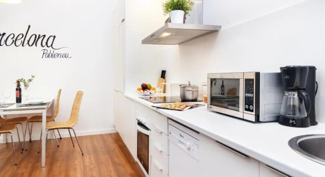 Апартаменты Цокольный этаж c 1 комнатой Feelathome Poblenou Beach Apartments
