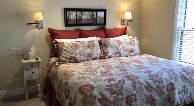 Duneland Beach Inn