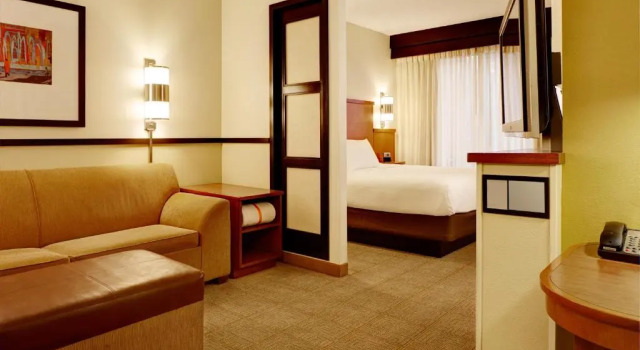 Номер Standard Hyatt Place Phoenix-North