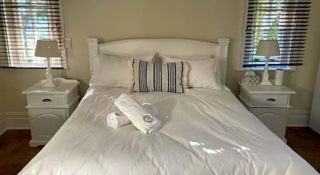 Guest Room on 12th Avenue