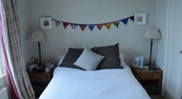 1 Bedroom Chelsea Flat With Balcony