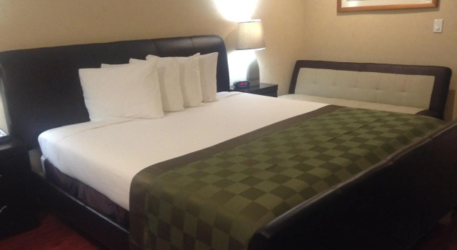 Номер Standard Ambassador Inn Alhambra