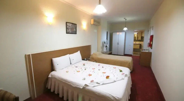 Aykut Palace Hotel, Varaa Hotelli İskenderun Turkin Välimeren alue