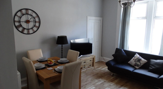 Portum -John St Apartment