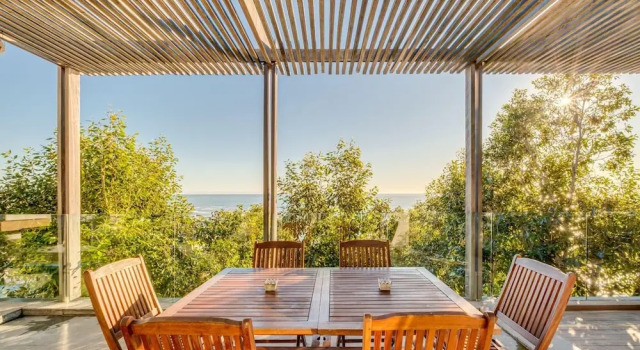 Unique Camps Bay Apartment w Private Pool Coral Sea, Забронировать Апартаменты/квартира Апартаменты Cape Peninsula, Апартаменты/квартира
