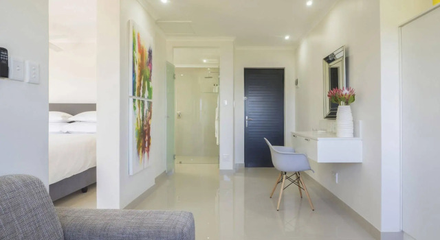 THEBLOEM Guest Suites by Knysna Paradise Collection, Reservar Casa de hóspedes Hotéis em Knysna com piscina, Piscina