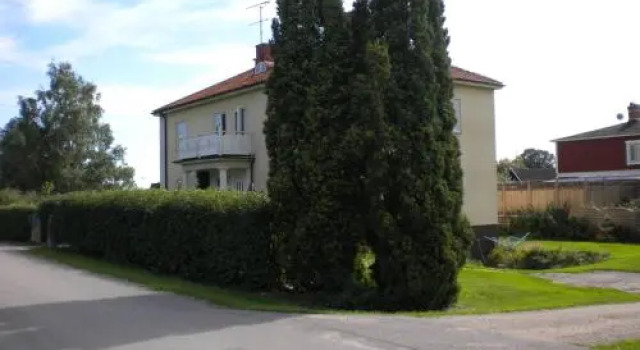 B&B Villa Solhaga, Book Bed and Breakfast Hotels in Sodermanland with Parking, Parking