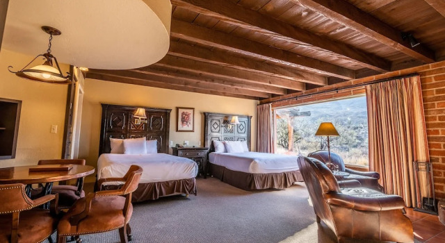 Deluxe Vierer Zimmer Tanque Verde Guest Ranch