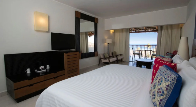 Номер Standard с видом на море Grand Decameron Los Cabos, A Trademark All-Inclusive Resort