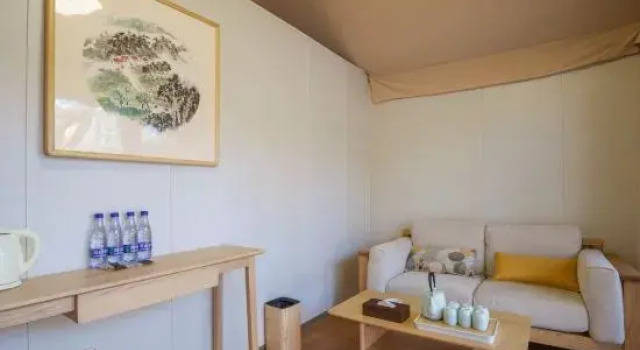 Тент Donghai Forest Hot Spring Resort