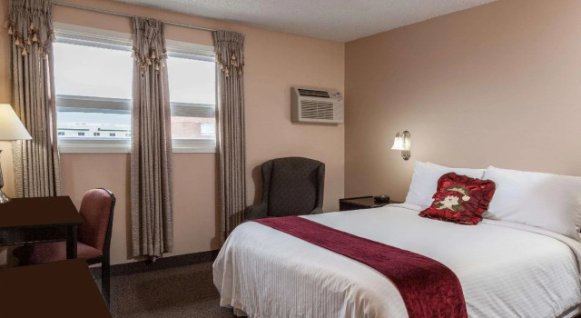 Двухместный номер Standard Days Inn by Wyndham Fredericton