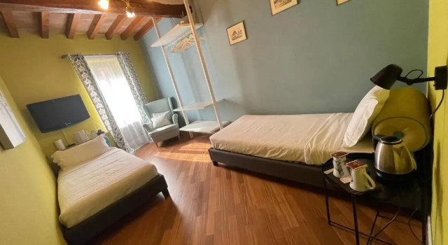 Le Camere di Bsuites Affittacamere, Prenota Bed & breakfast Parma Emilia-Romagna, vicino a Palazzo del Governatore