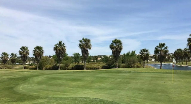 Апартаменты с 2 комнатами с балконом Salgados Vila das Lagoas