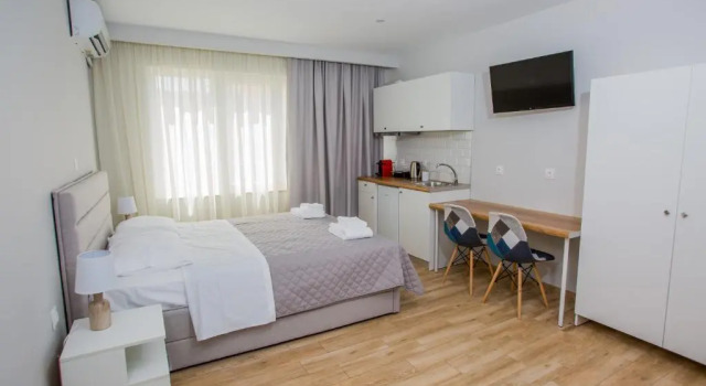 Студия Superior Athens Raise Acropolis Project