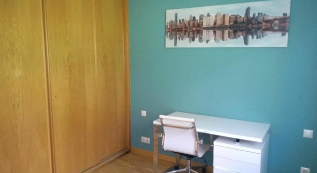 House With 5 Bedrooms in Guardia, With Enclosed Garden and Wifi, Rezerwuj Hotel Hotele w Baskonia z parkingiem, Parking