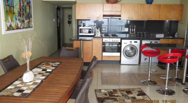 Апартаменты Accommodation Front - Tastefully Furnished 6 Sleeper with Ocean Views