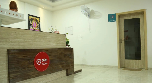 OYO 1647 Hotel Regent, Забронировать Отель Отели штата Махараштры 3 звезды, 3*
