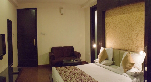 Hotel Anand Castle, Rezervovat Hotel Kashipur Uttarakhand