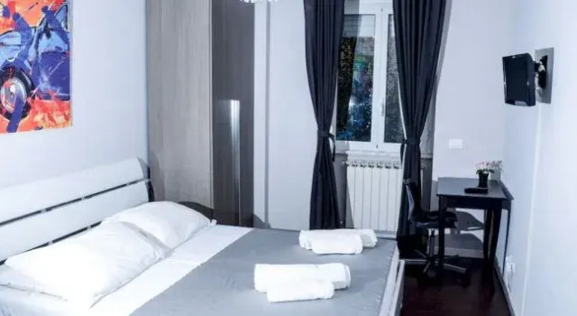Gates of the Vatican, Prenota Hotel Roma Lazio