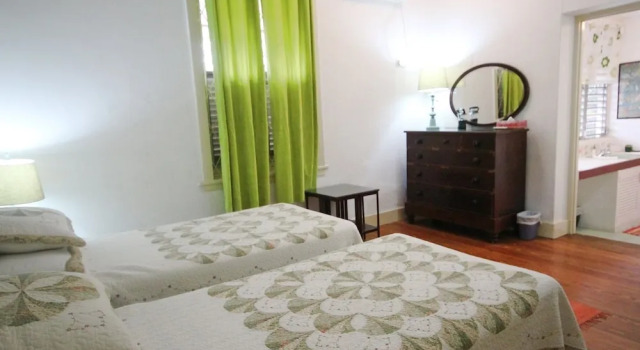 Beachfront Classic 3-bed House - Whitecaps by BSL Rentals, Réserver Maison de vacances Cottages à Mullins, Cottage